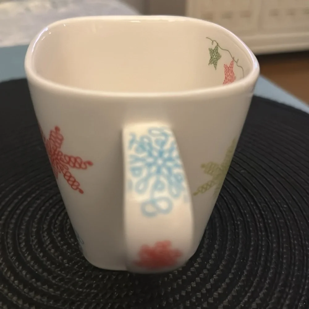 Starbucks 2005 Christmas Stars & Snowflakes Square Mug